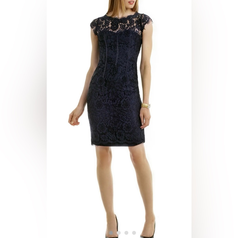 NWOT Monique Lhuillier Lace Sheath Dress
